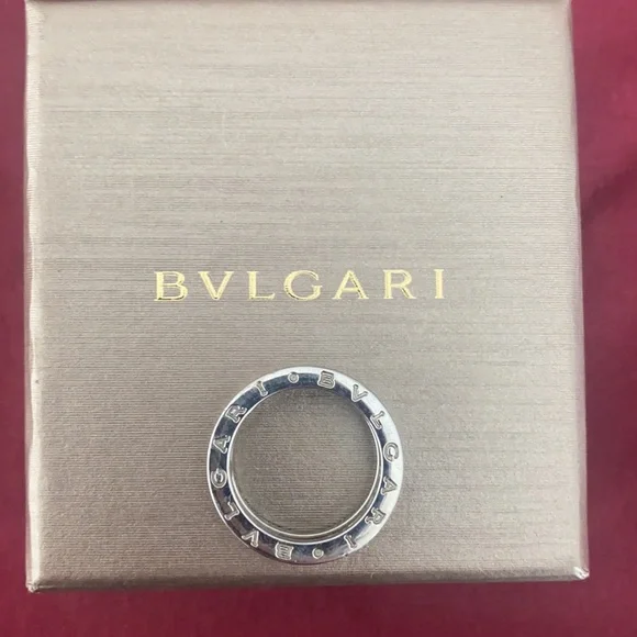 💯 authentic BVLGARI ring